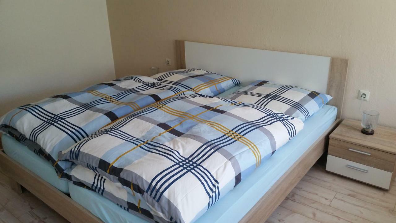Ferienwohnung "Am Weinberg" Bad Schmiedeberg Bagian luar foto